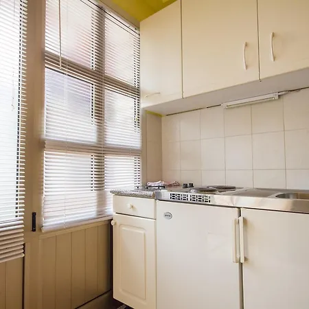 Sandra House With Umag
